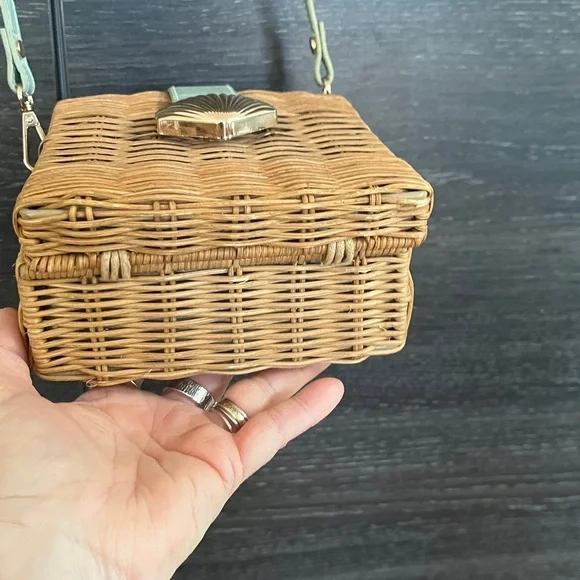 Top Shop Woven Wood Bag - Picture 4 of 11